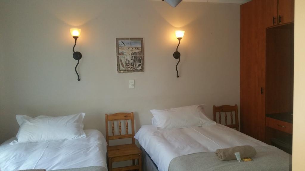 Lani'S Guest House - No Loadshedding 무시나 외부 사진